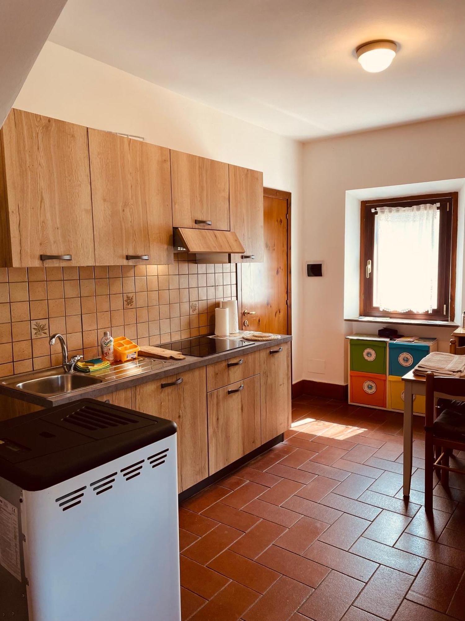 B&B Bivacco Frasassi Climbing & Trail Running House Genga  Exterior foto